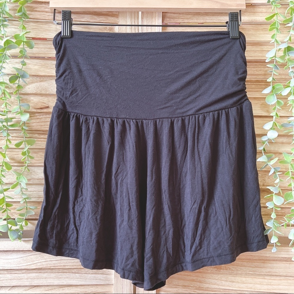 ATHLETA Flow With It Shorts Black Size Small